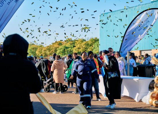 m133SingleShotRAWS08JPEG-Fullsize,highestqualityJPEGQuality1005--